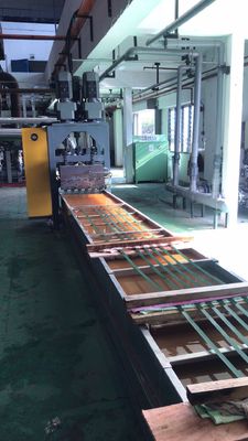 GUGAO Motor PET-Gürtelmachmaschine 0,4-1,2MM 100% recycelte Flaschenflocken Rohstoff