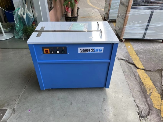 Halbautomatische Kartonumreifungsmaschine mit 15-45 kg PP-Gürtel