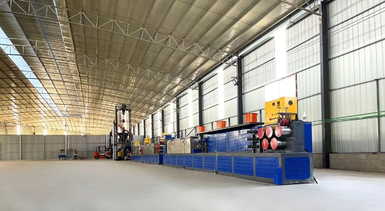65 mm Schraub-PET-Gürtelmachmaschine 250 kg/h 100% recycelbares Gürtelband-Extruder