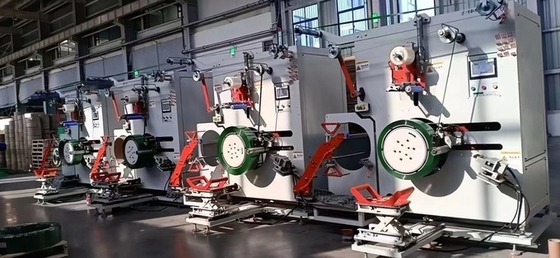 Vollautomatischer Förderer 0,4 kW PET-Streifenwickler mit PLC-Steuerungssystem Vollautomatischer PET-Streifenwickler mit PLC-Steuerung &amp; Cuttin