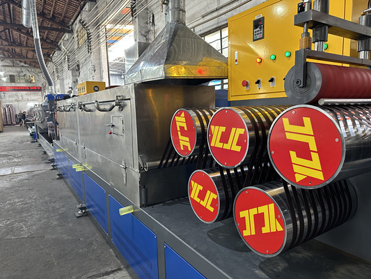 Automatische Produktionslinie für Kunststoffband 200 kg/h Wicklungsmaschine zur Herstellung von PP-Bändern