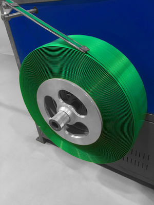 PET-Flaschenflöcke aus 100% recyceltem Material PET-Gürtelmachmaschine mit 2-8 Gürteln