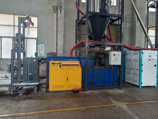 PET-Streifen-Extrusionslinie mit 37 kW GUGAO Hauptmotor und 5000L Vortrocknungsturm