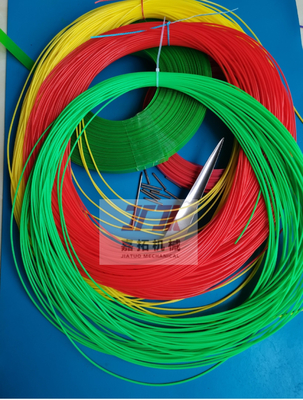 PLC PP-Verpackungsgürtel Rohr Rattan-machende Maschine Extrusionslinie 400kg/h PP-Verpackungsgürtel Maschine für Rattan-Herstellung