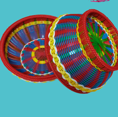 Maschine zur Herstellung von PP-PE-Multikolor-Rattan 5-19 mm künstliche Rattan-Extrusionsmaschine