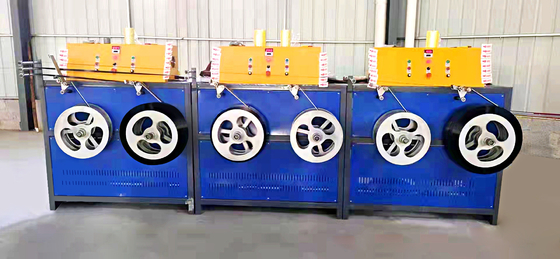 PET-Streifen-Extrusionsleitung und -Streifenbreite 5-19 mm PET-Streifenwickler mit doppelter Servomotor